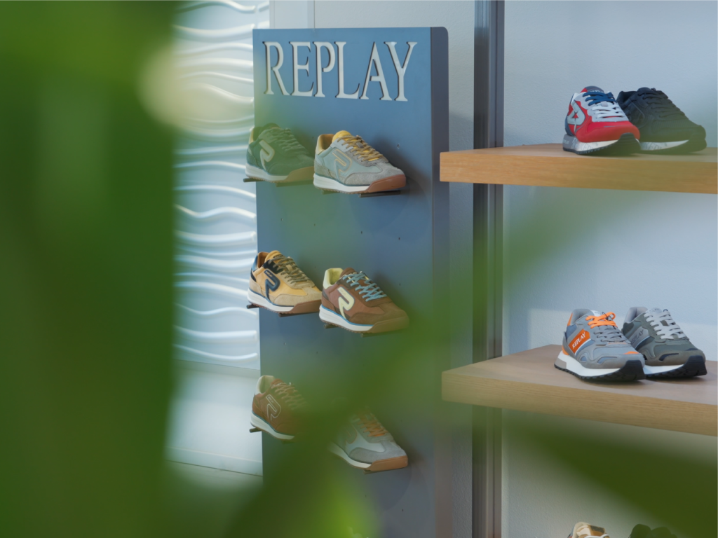 showroom_1